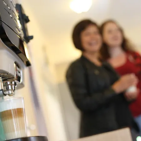 Jugendherberge Heide Hostel *