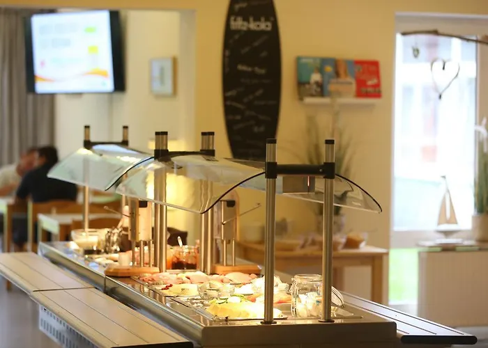 Hostel Jugendherberge Heide *