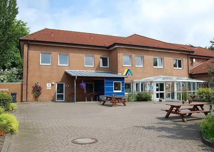 Jugendherberge Heide *